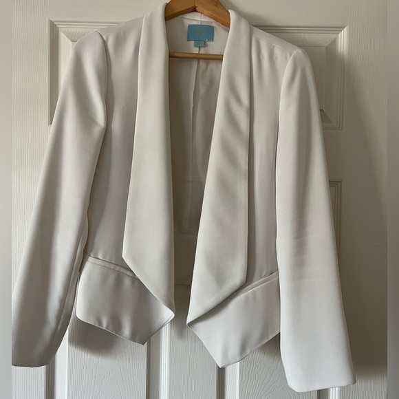 Cece Blazer, Size 8 - Picture 2 of 7